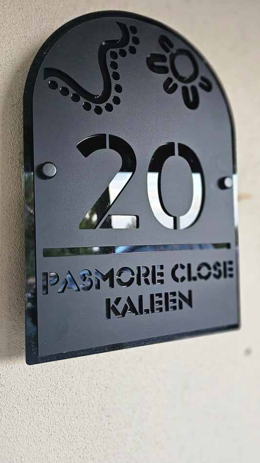 House Number | Facade Number | Arch
