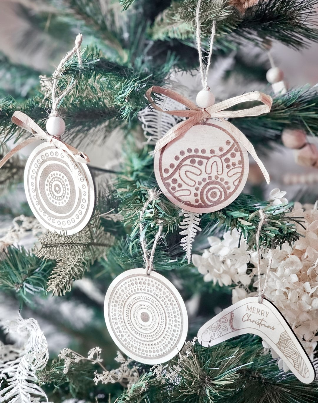 4 pack of baubles kit