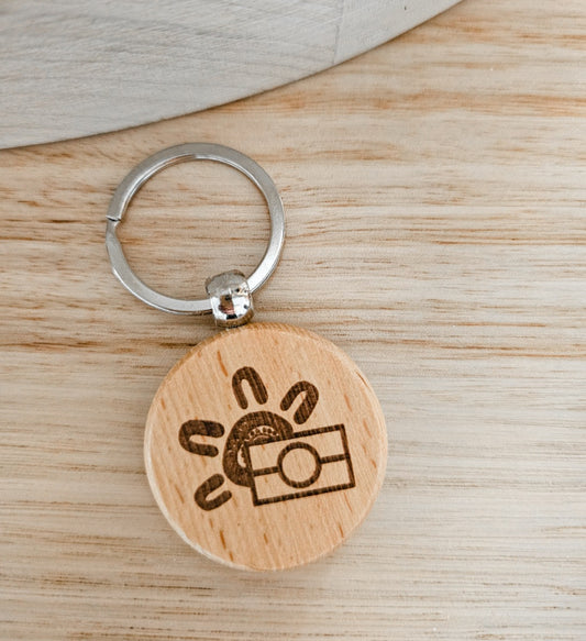 Keychain | Round Metting Place & Flag