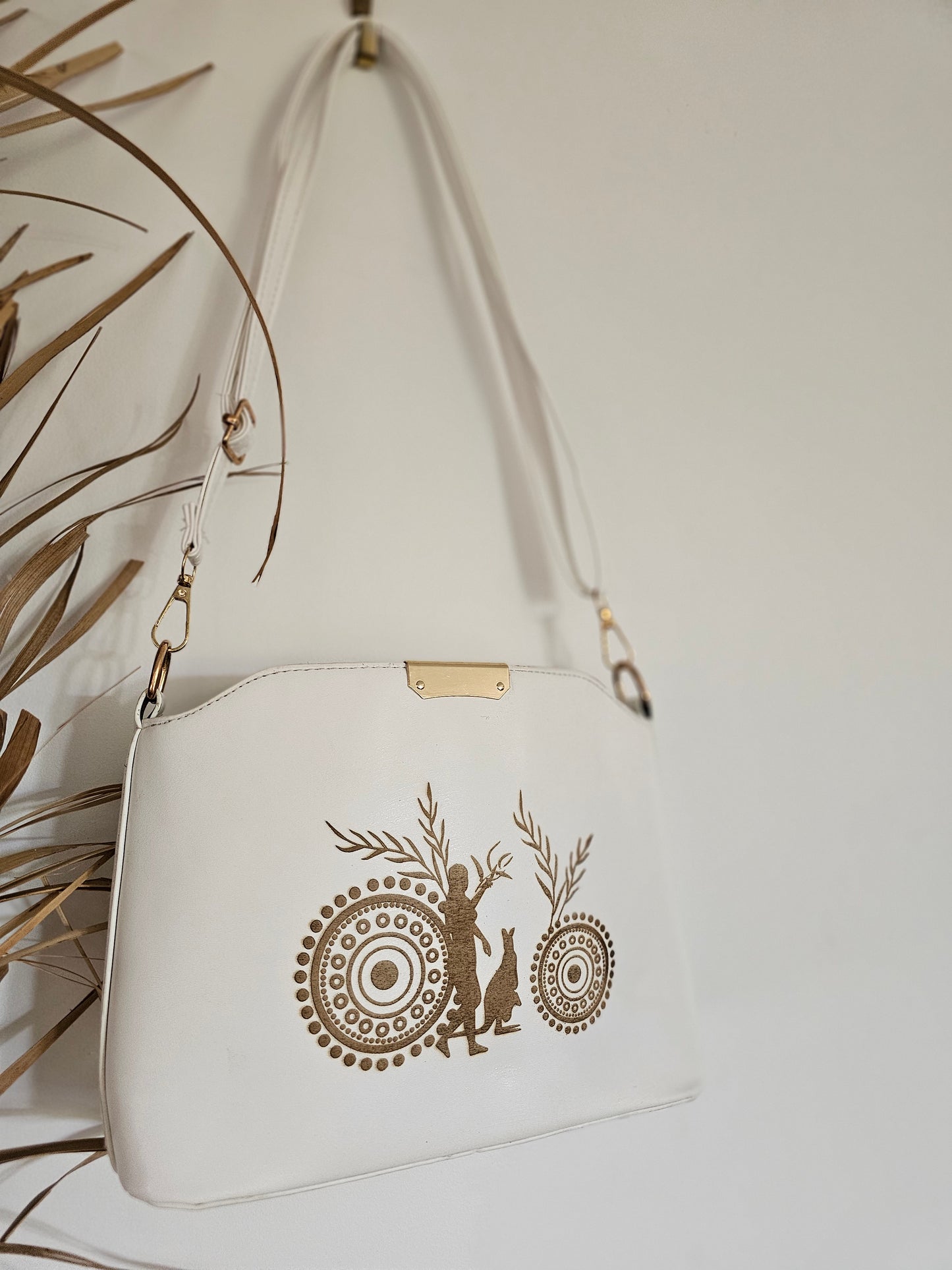 Medium Shoulder Bag In White